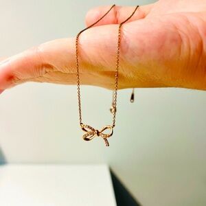 bow tie earrings and necklace set